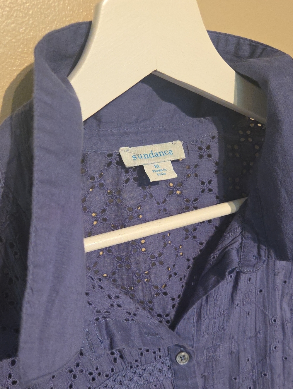 Sundance Eyelet Escape Blue Button Top XL - Picture 2 of 4